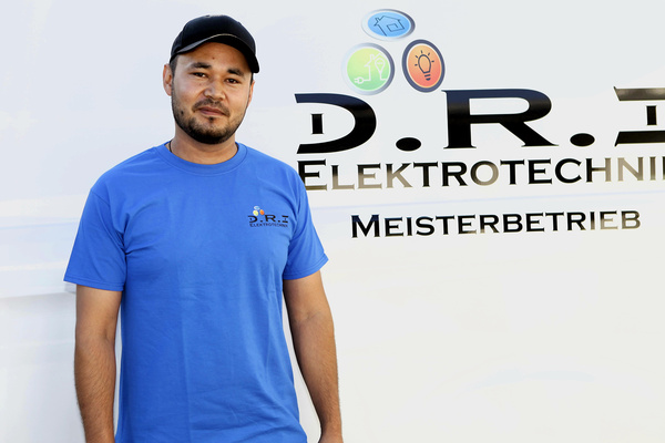 Abdul Ghafer Ameri bei DRI Elektrotechnik in Darmstadt